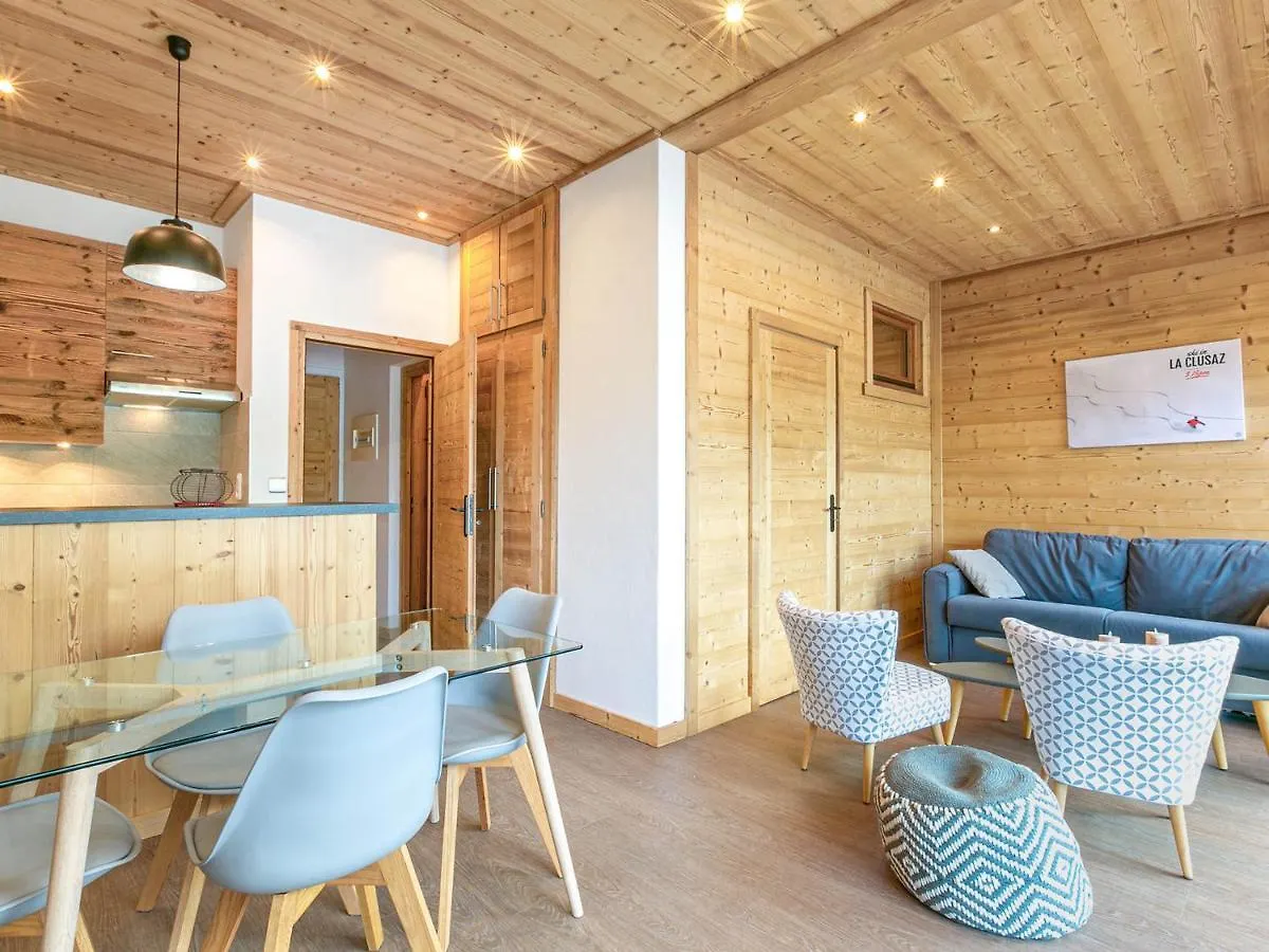 Grand Studio Cabine, Balcon, Parking, Centre La Clusaz - Fr-1-437-85 0*,  Franciaország