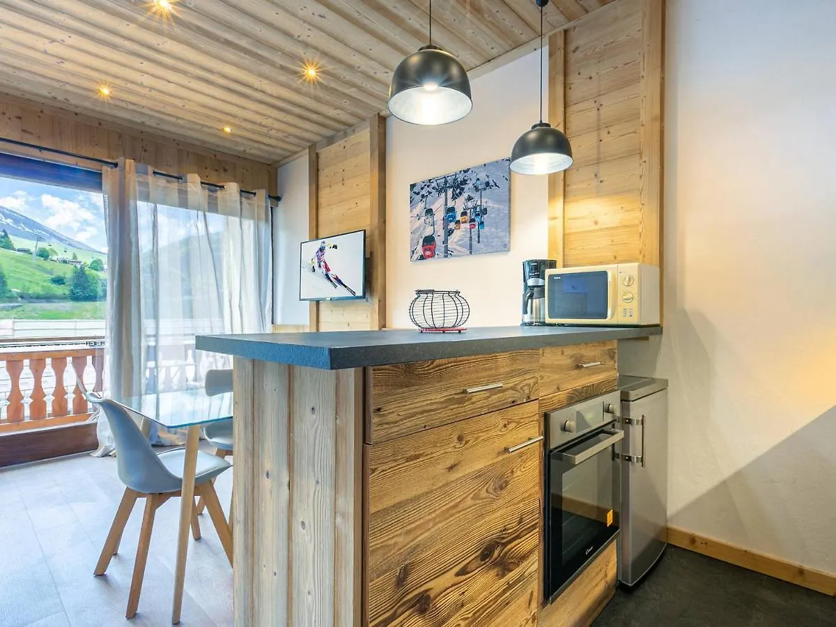 Grand Studio Cabine, Balcon, Parking, Centre La Clusaz - Fr-1-437-85 Apartment